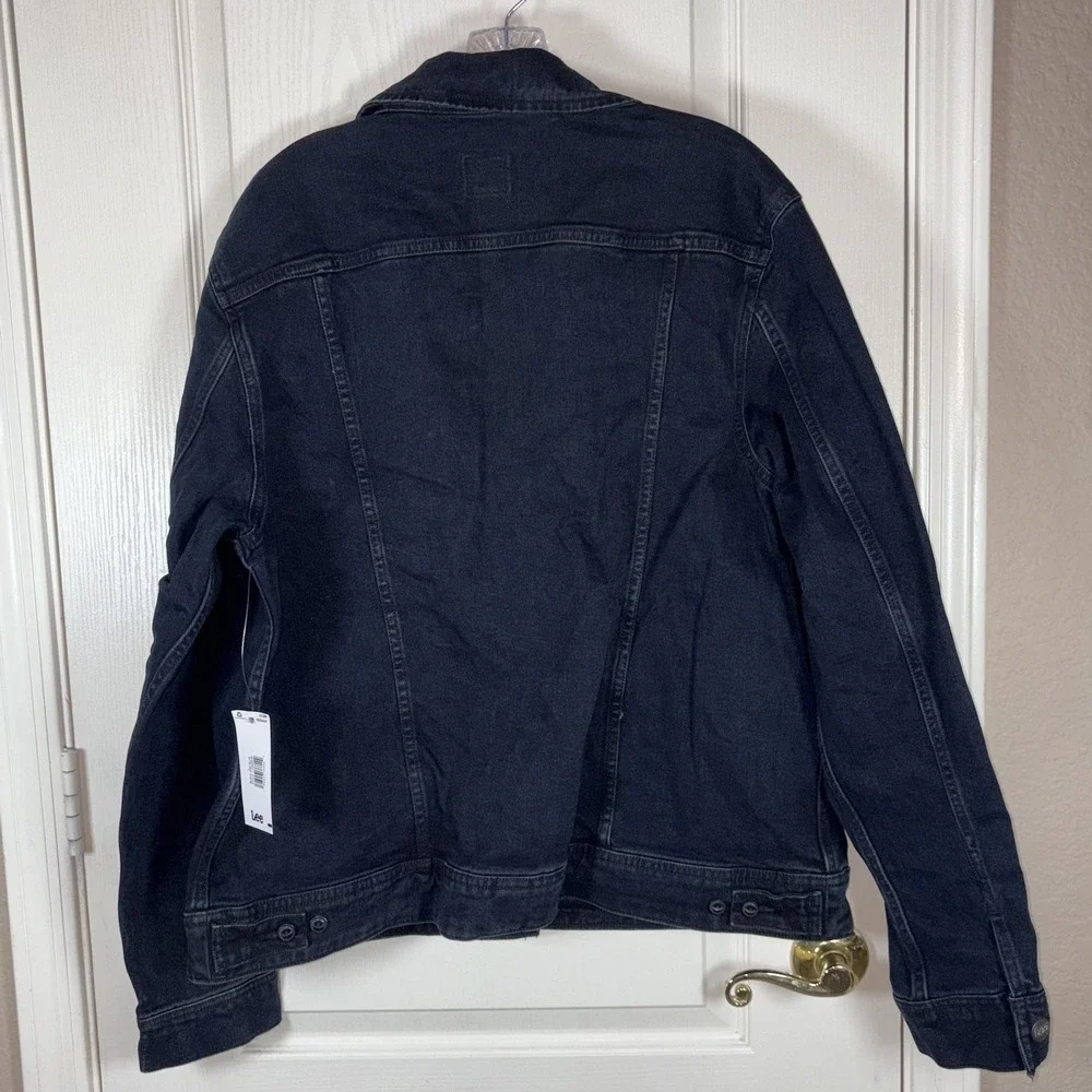 Lee Men's Denim Jacket L Blue Black NWT Button Closure Collared Premium Fit Clas